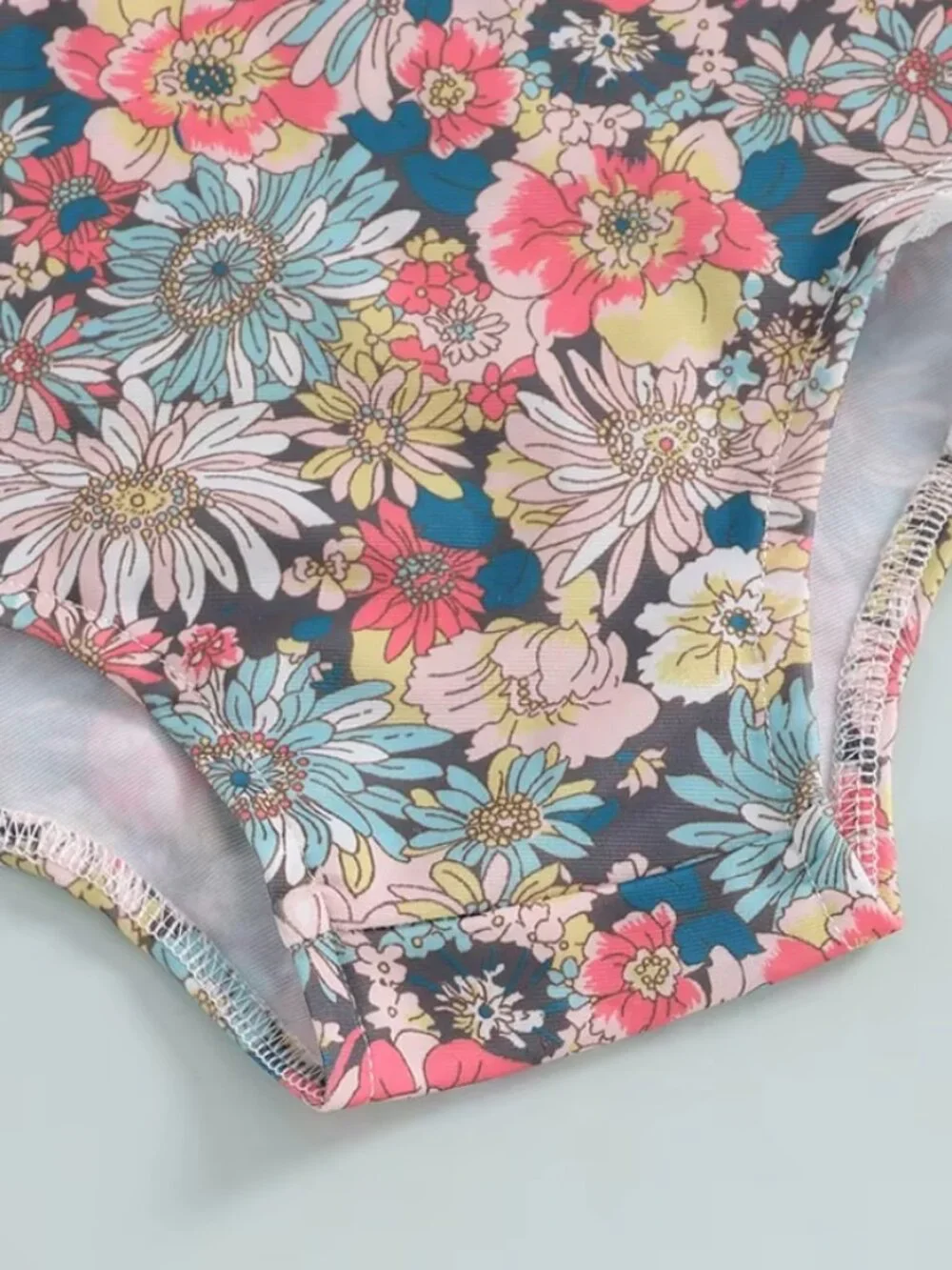 Floral Toddler Girls Long Sleeve One Piece Swimsuit Bathing Suit & Hat - Picture 4 of 7